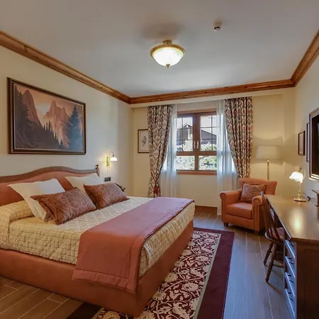 Hotel Portaventura Colorado Creek - Includes Unlimited Access To Portaventura Park & 1 Access To Ferrari Land