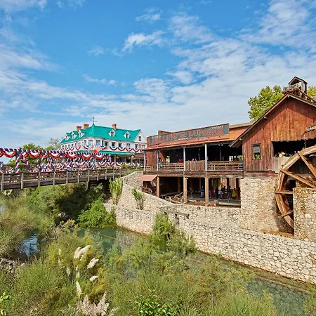 Portaventura Colorado Creek - Includes Unlimited Access To Portaventura Park & 1 Access To Ferrari Land 4*